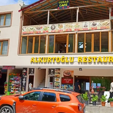 Alkurtoglu Pansiyon Cafe Restoran Apartment